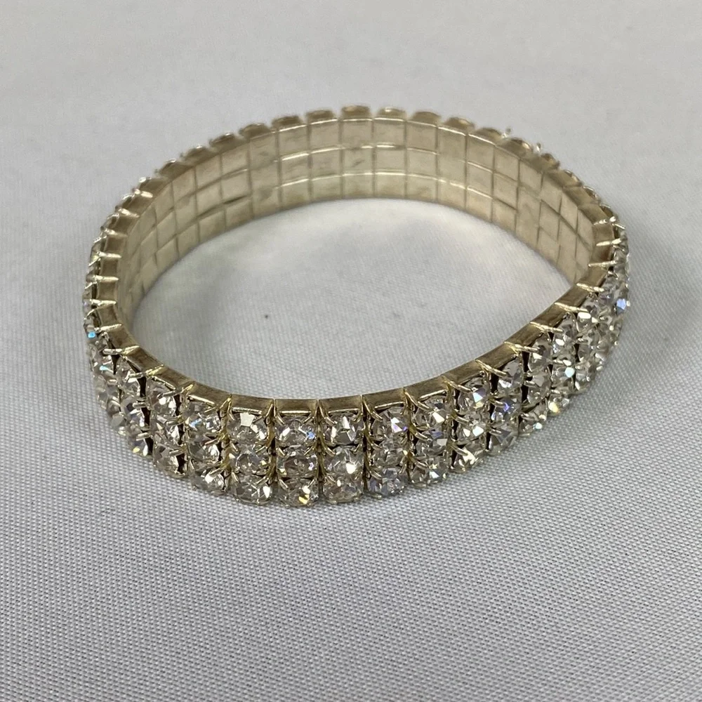 Set of 4 pearl bead and rhinestone bracelets - Picture 3 of 6